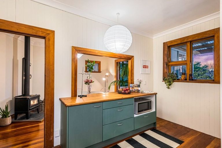 Photo of property in 31 Ocean Road, Paekakariki, 5034