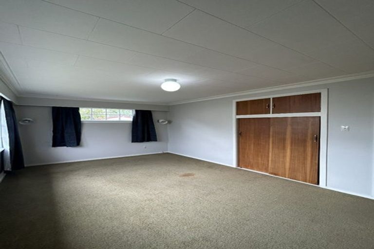 Photo of property in 25 Hillary Street, Winton, 9720