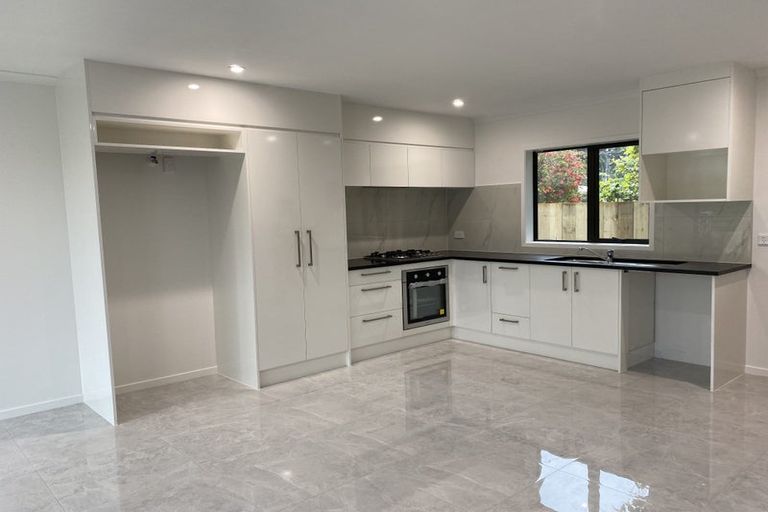 Photo of property in 72 Tawa Crescent, Manurewa, Auckland, 2102