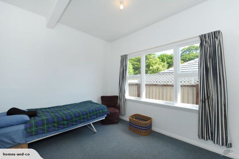 Photo of property in 90 Sawyers Arms Road, Northcote, Christchurch, 8052