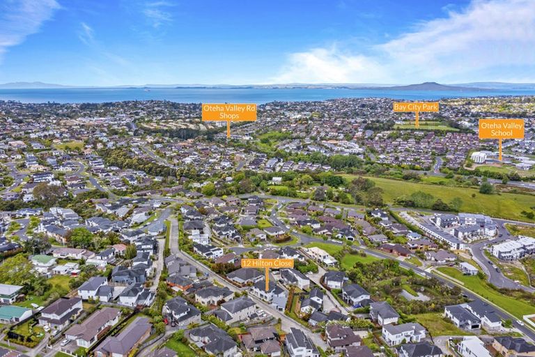 Photo of property in 12 Hilton Close, Fairview Heights, Auckland, 0632