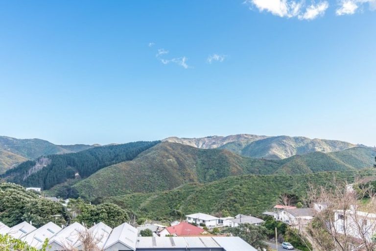 Photo of property in 17 Caribou Place, Kingston, Wellington, 6021