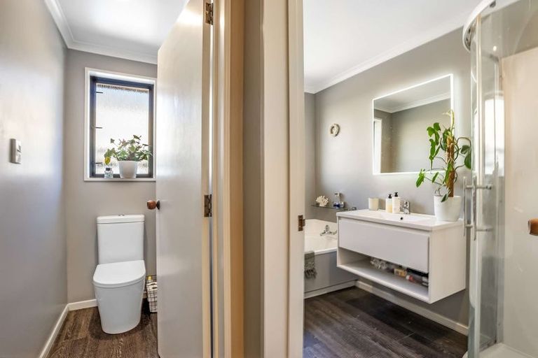 Photo of property in Carmichael Courts, 2/14 Wharenui Road, Upper Riccarton, Christchurch, 8041