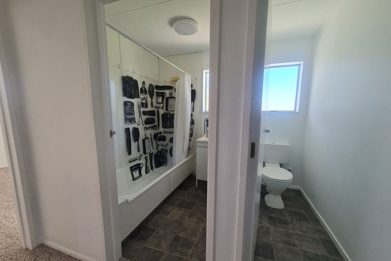 Photo of property in 38 Strathmore Avenue, Levin, 5510