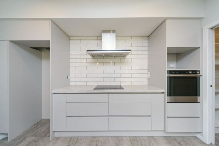 Photo of property in 162 Pacific Drive, Fitzherbert, Palmerston North, 4410