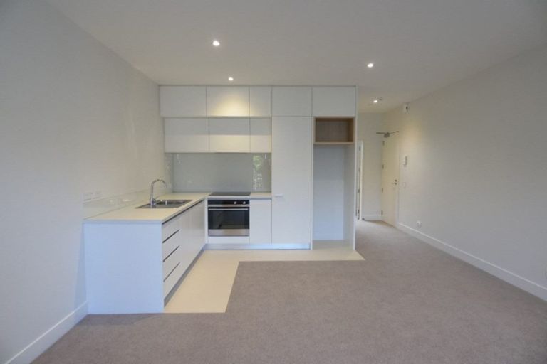 Photo of property in 11/117 Buckley Avenue, Hobsonville, Auckland, 0616