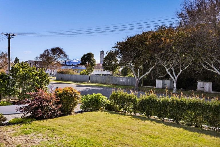 Photo of property in 15 Caplen Street, Hawera, 4610