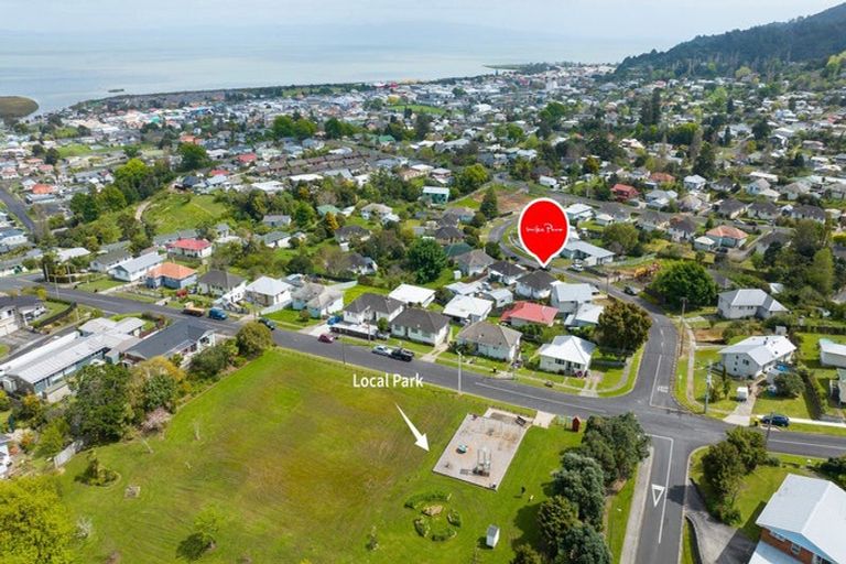 Photo of property in 105 Harvey Crescent, Thames, 3500