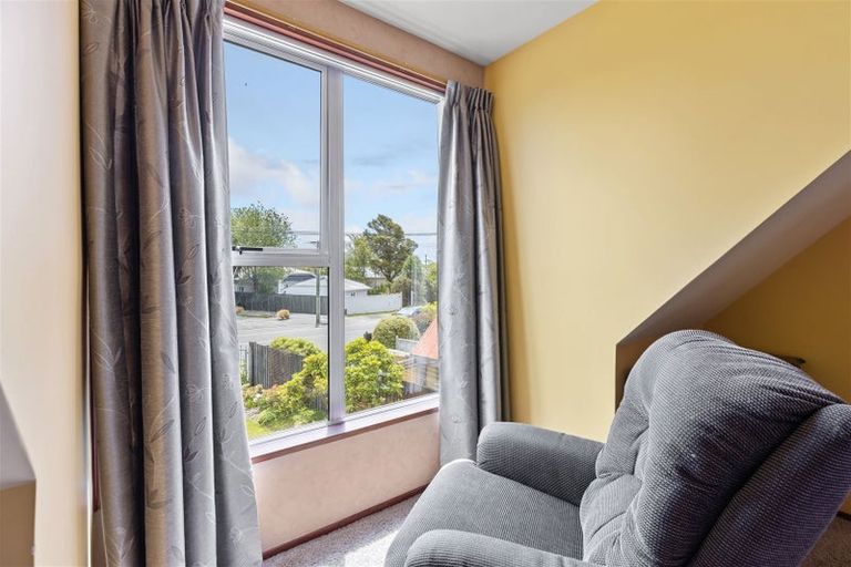 Photo of property in 142 Matsons Avenue, Papanui, Christchurch, 8053