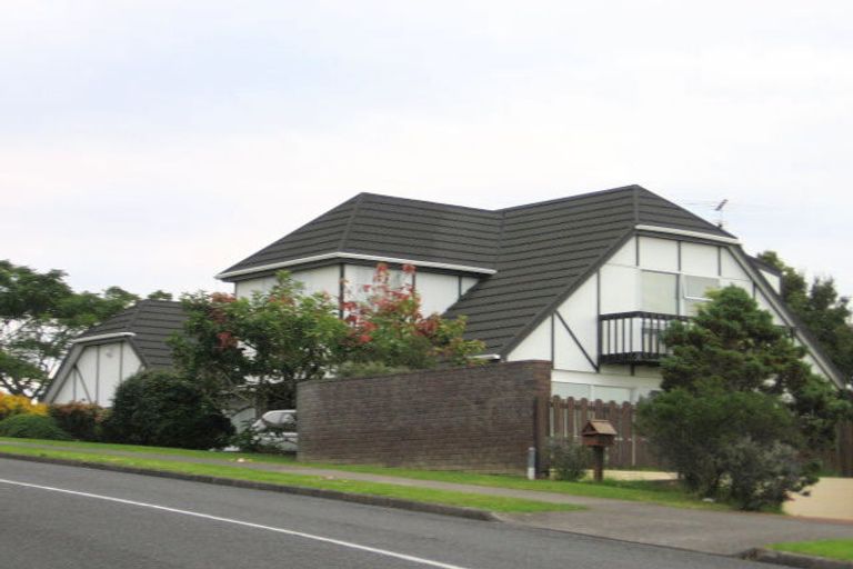 Photo of property in 45 Sunnyview Avenue, Shelly Park, Auckland, 2014