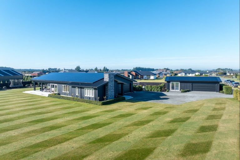 Photo of property in 30 Hampton Drive, Swannanoa, Kaiapoi, 7692