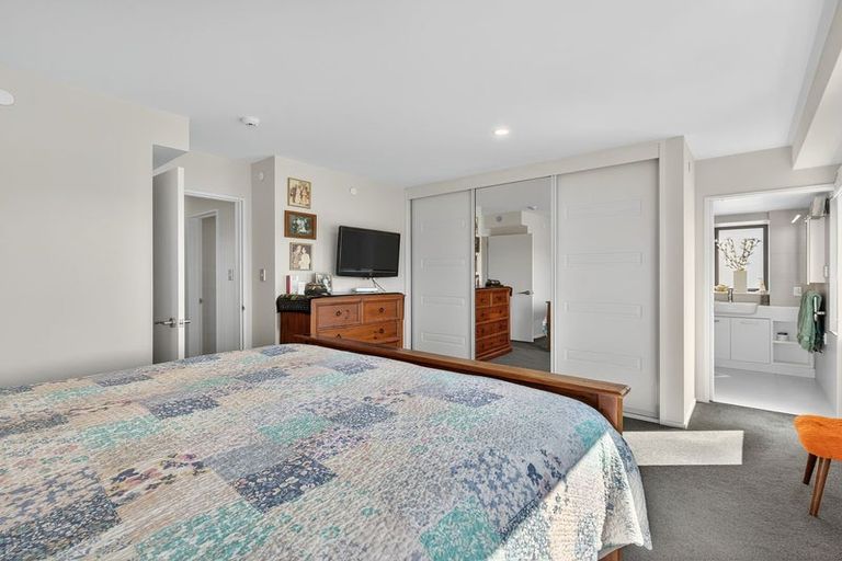 Photo of property in Gloucester Towers, 15/28 Gloucester Street, Christchurch Central, Christchurch, 8013