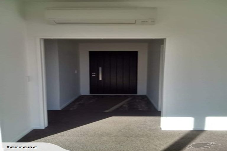 Photo of property in 5 Te Awakura Terrace, Mount Pleasant, Christchurch, 8081