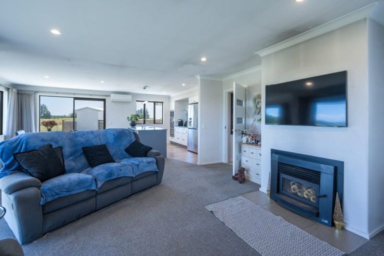 Photo of property in 38 Clover Road West, Hope, Brightwater, 7091