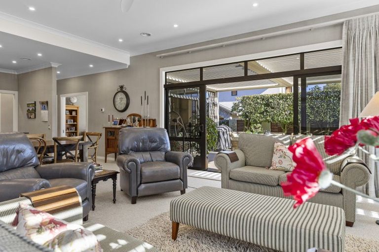 Photo of property in 25 Pataka Road, Taupo, 3330