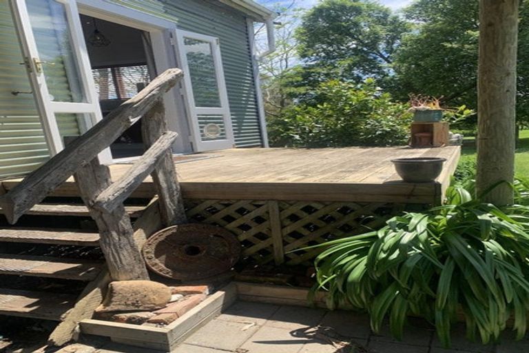 Photo of property in 1471 Masterton Castlepoint Road, Tauweru, Masterton, 5889