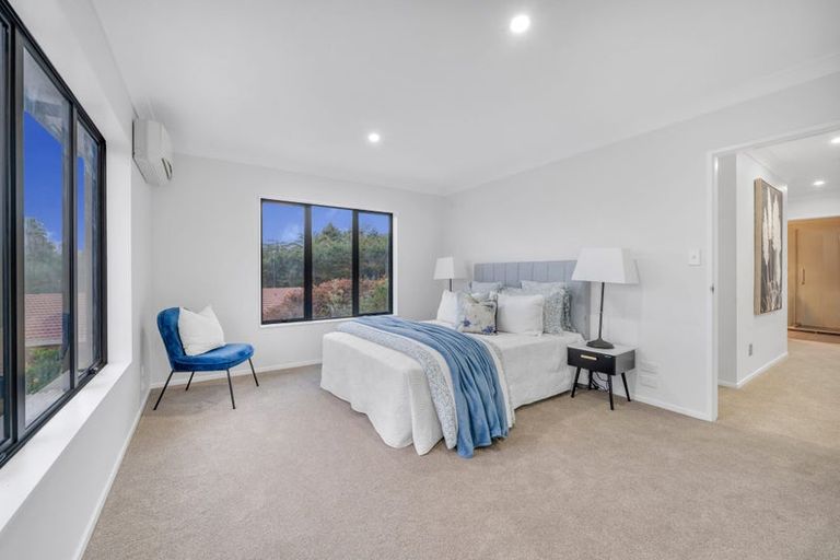 Photo of property in 29 Midhurst Avenue, Henderson, Auckland, 0612