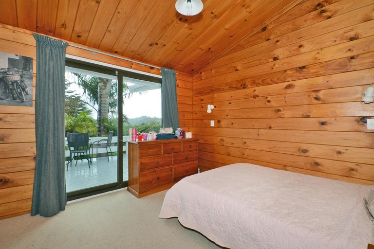 Photo of property in 15 Ascot Avenue, Te Kamo, Whangarei, 0112