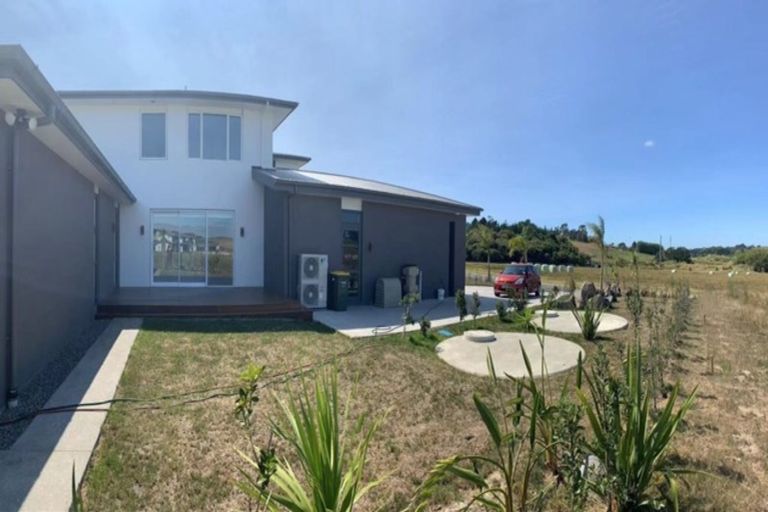 Photo of property in 6 Throttle Close, Dairy Flat, Albany, 0794