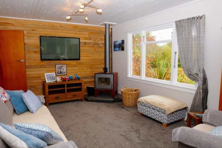 Photo of property in 9 Boyes Road, Waimate, 7978