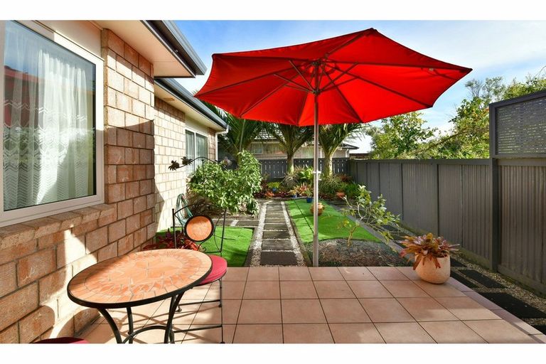 Photo of property in 69b Riverside Road, Orewa, 0931