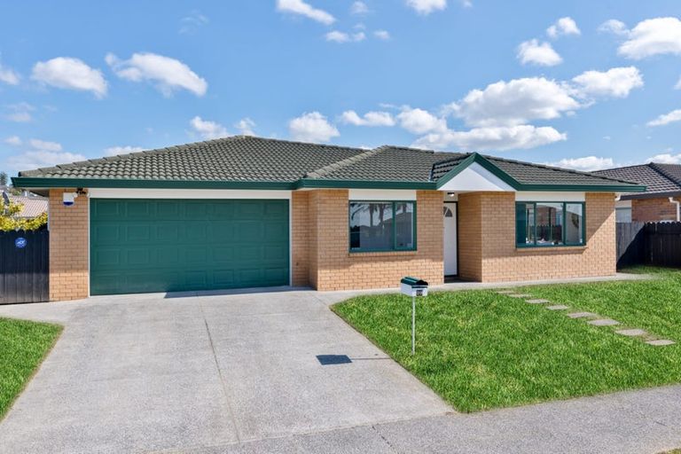 Photo of property in 29 Greenberry Drive, Ranui, Auckland, 0612