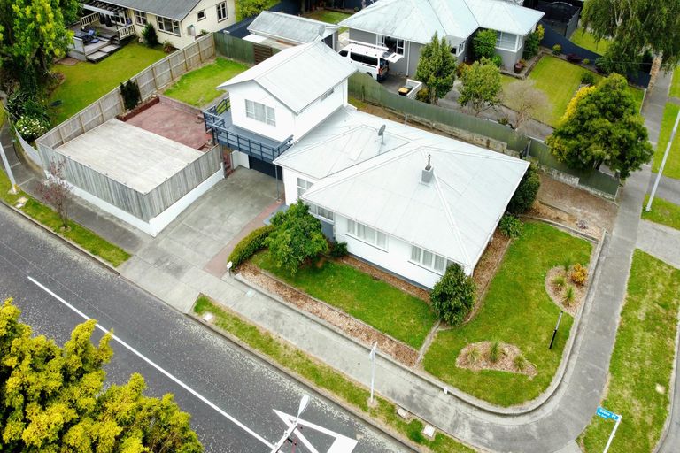 Photo of property in 2 Stoke Place, Awapuni, Palmerston North, 4412