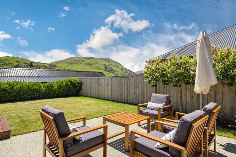 Photo of property in 12 Howden Drive, Jacks Point, 9371