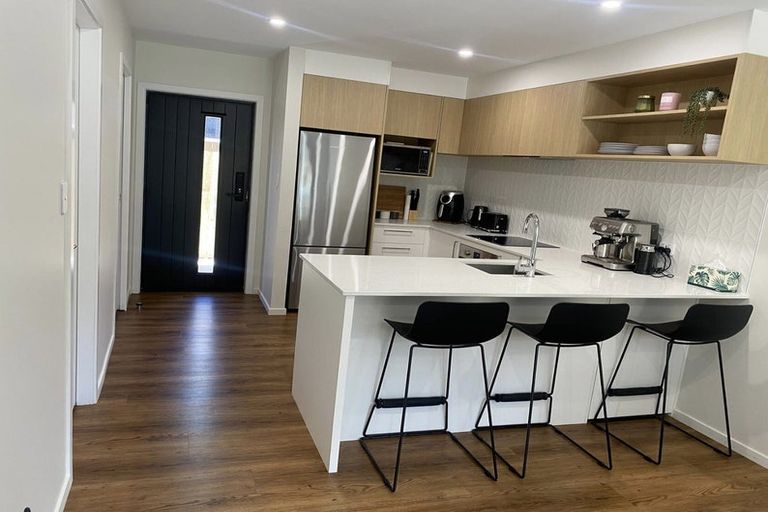 Photo of property in 4/207 Oxford Terrace, Avalon, Lower Hutt, 5011