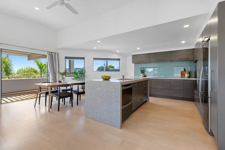 Photo of property in 1008a Papamoa Beach Road, Papamoa Beach, Papamoa, 3118