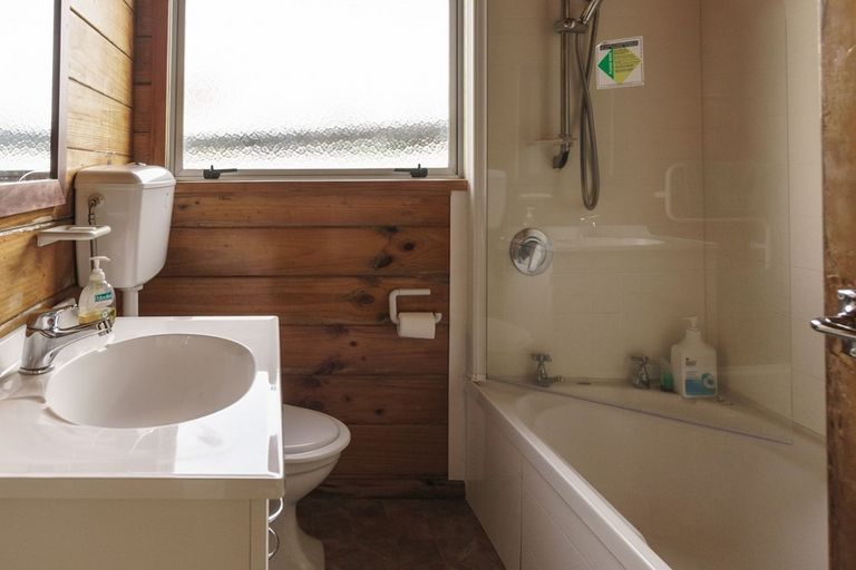 Photo of property in 1/216 Rifle Range Road, Tauhara, Taupo, 3330