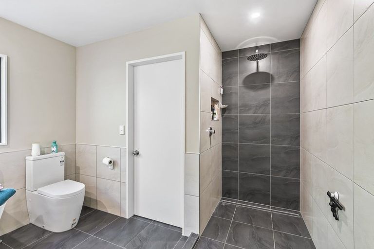 Photo of property in 46 Huia Street, Waikanae, 5036