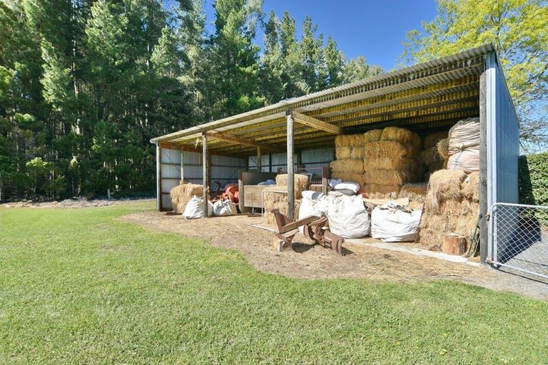 Photo of property in 606 Pesters Road, West Eyreton, Rangiora, 7475