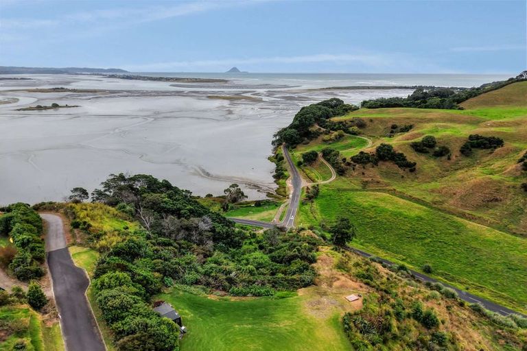Photo of property in 5 Ohiwa Cove Rise, Waiotahe, Opotiki, 3198