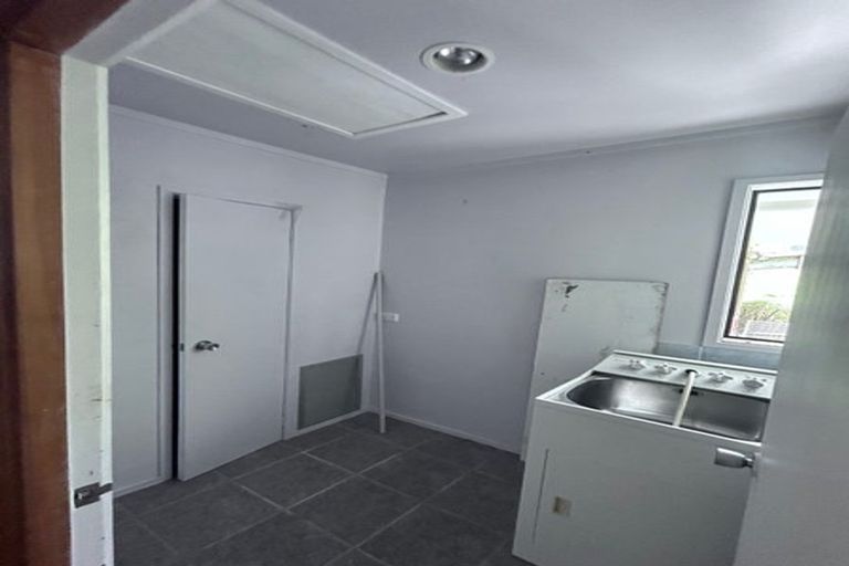 Photo of property in 2 Allender Drive, Torbay, Auckland, 0630