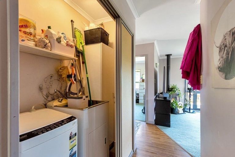 Photo of property in 7a Seafront Road, Castlecliff, Whanganui, 4501