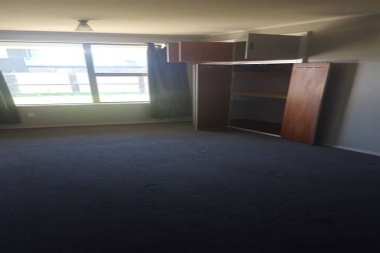 Photo of property in 18a Woodstock Place, Russley, Christchurch, 8042