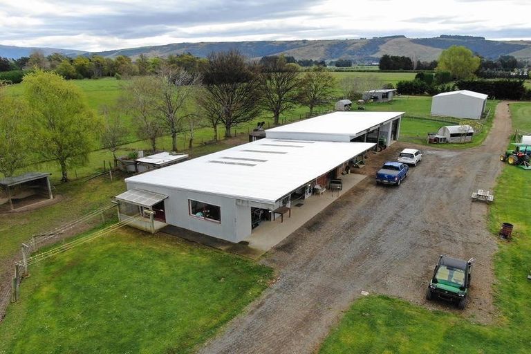 Photo of property in 301 Gordon Road, Mosgiel, 9092