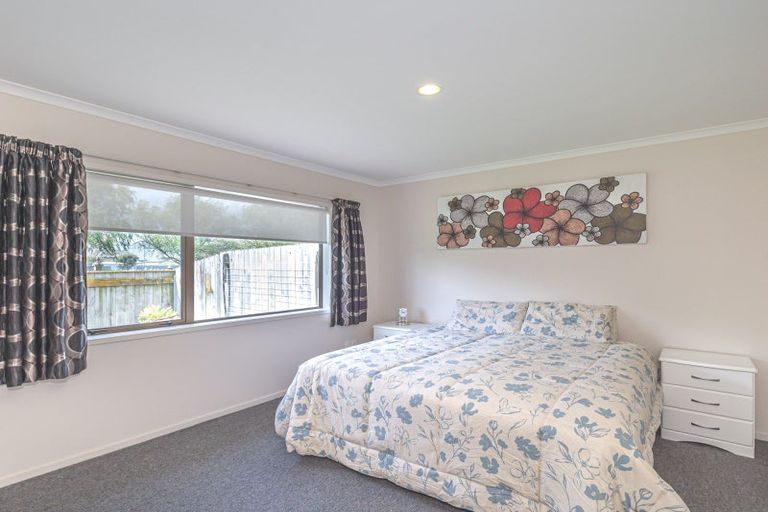 Photo of property in Trackside Villas, 54/91 Mako Mako Road, Levin, 5510