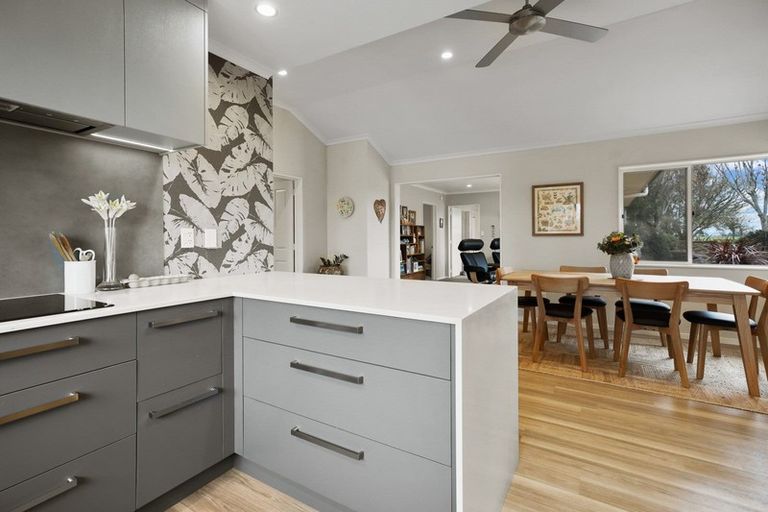 Photo of property in 103 Eureka Road, Eureka, Hamilton, 3287