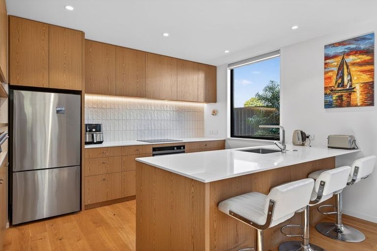 Photo of property in 3/133 Peterborough Street, Christchurch Central, Christchurch, 8013