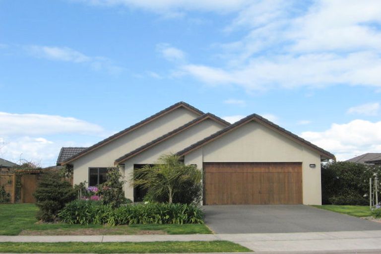 Photo of property in 59 Tuihana Drive, Papamoa Beach, Papamoa, 3118