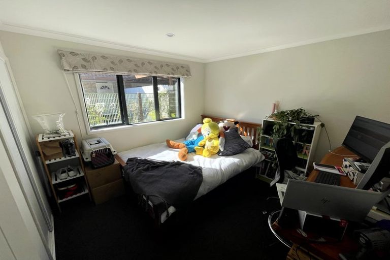 Photo of property in 11 Harris Road, Mount Wellington, Auckland, 1051