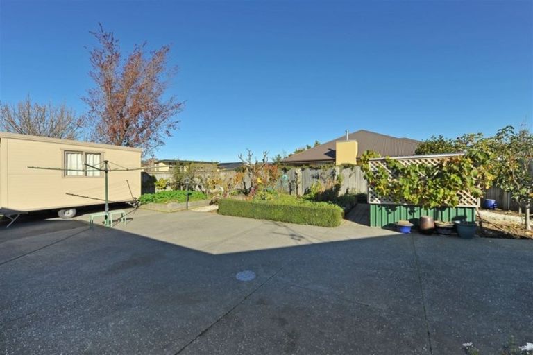 Photo of property in 42 Country Palms Drive, Halswell, Christchurch, 8025