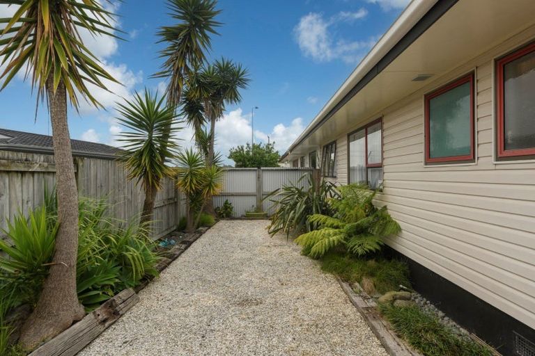 Photo of property in 404b Ngatai Road, Bellevue, Tauranga, 3110
