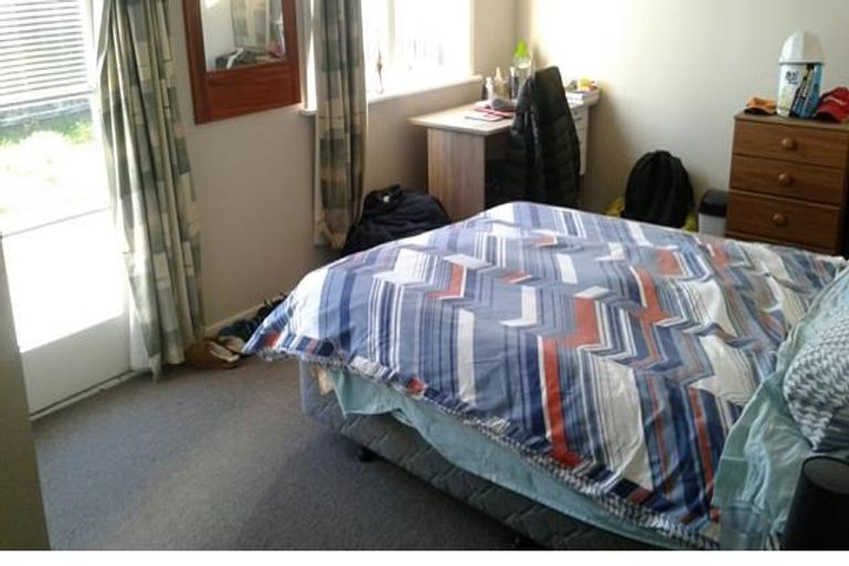 Photo of property in 9 Hillary Crescent, Upper Riccarton, Christchurch, 8041