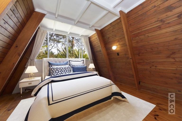 Photo of property in 123 Motutara Road, Muriwai, Waimauku, 0881