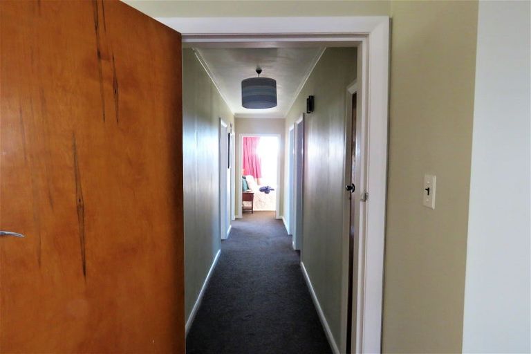 Photo of property in 50 Brougham Street, Westport, 7825