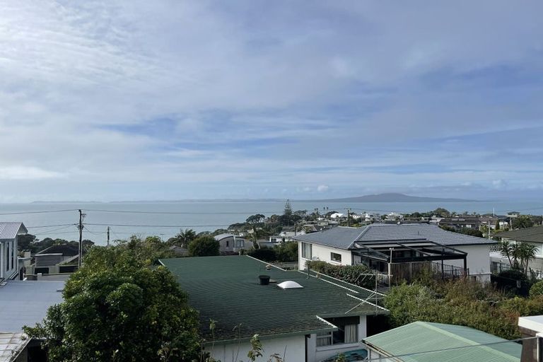Photo of property in 68a Gulf View Road, Murrays Bay, Auckland, 0630