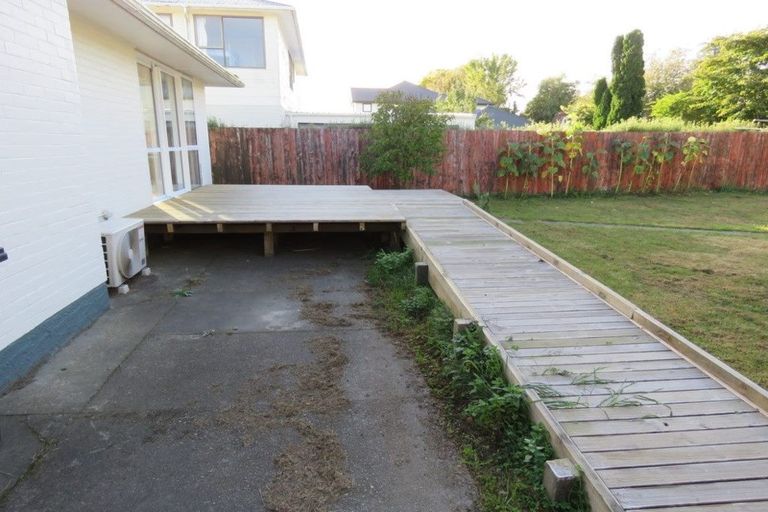 Photo of property in 23 Delph Street, Avonhead, Christchurch, 8042